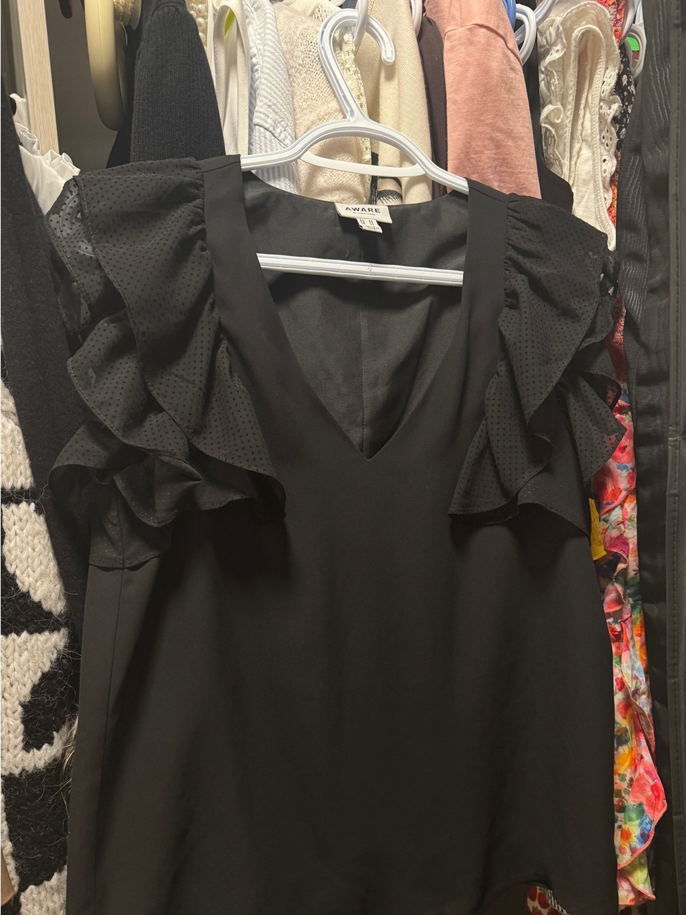 Black ruffle top xs